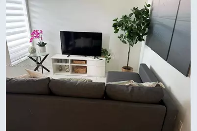 3868 NE 169th St #402, North Miami Beach, FL 33160 - Photo 2