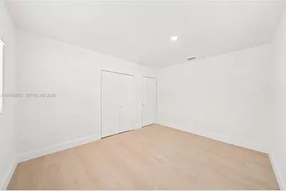 1172 NW 64th St #1172, Miami, FL 33150 - Photo 24