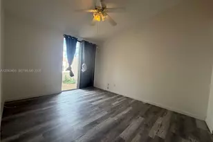 1172 NW 122nd Terrace, Pembroke Pines, FL 33026 - Photo 12