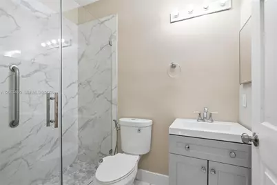 2247 NE 42nd Ave, Homestead, FL 33033 - Photo 12