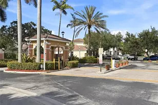 2247 NE 42nd Ave, Homestead, FL 33033 - Photo 2