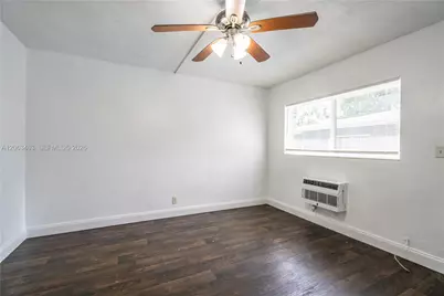 3049 NW 9th Ave #4, Wilton Manors, FL 33311 - Photo 10
