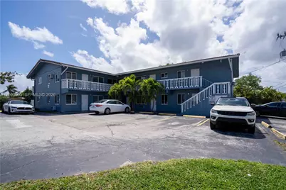 3049 NW 9th Ave #4, Wilton Manors, FL 33311 - Photo 16
