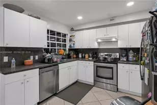 11021 SW 4th St, Sweetwater, FL 33174 - Photo 32