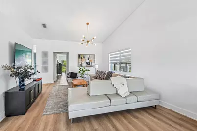 16791 Royal Poinciana Dr, Weston, FL 33326 - Photo 8