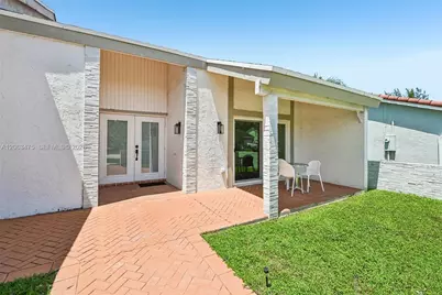 16791 Royal Poinciana Dr, Weston, FL 33326 - Photo 4