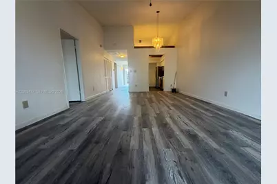 1172 NW 122nd Ter, Pembroke Pines, FL 33026 - Photo 6