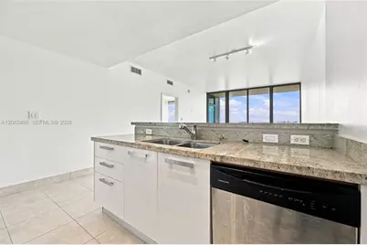 601 NE 36th St #2308, Miami, FL 33137 - Photo 20