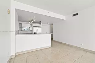 601 NE 36th St, Miami, FL 33137 - Photo 18