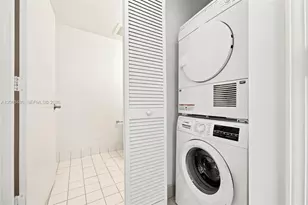 601 NE 36th St, Miami, FL 33137 - Photo 26