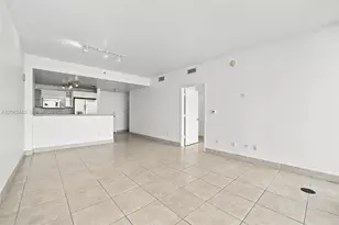 601 NE 36th St, Miami, FL 33137 - Photo 12