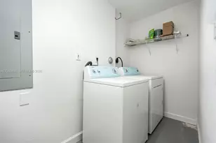 2516 SW 14th Ave, Fort Lauderdale, FL 33315 - Photo 40