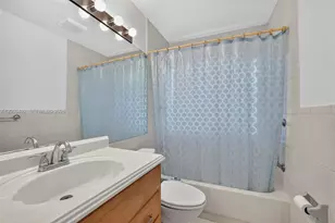 725 NW 49th Ave, Coconut Creek, FL 33063 - Photo 20