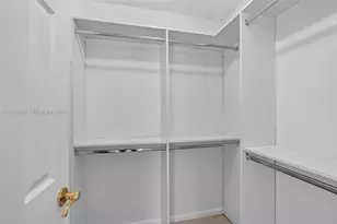 725 NW 49th Ave, Coconut Creek, FL 33063 - Photo 16