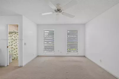 725 NW 49th Ave, Coconut Creek, FL 33063 - Photo 14