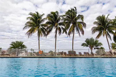 924 Falling Water Rd #924, Weston, FL 33326 - Photo 16