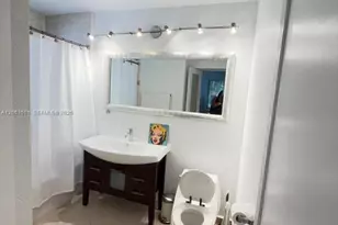 1529 Bayview Dr, Fort Lauderdale, FL 33304 - Photo 48
