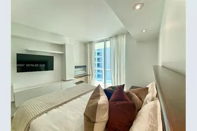 218 SE 14th St #2004, Miami, FL 33131 - Photo 28