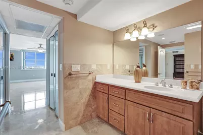 500 Bayview Dr #PH20, Sunny Isles Beach, FL 33160 - Photo 30