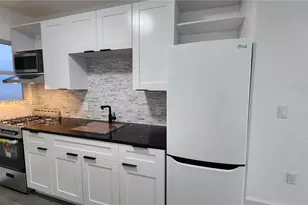 300 74th St, Miami Beach, FL 33141 - Photo 8