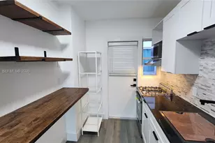 300 74th St, Miami Beach, FL 33141 - Photo 1