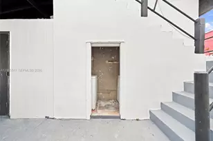 1968 NW 24th Ave, Miami, FL 33125 - Photo 24