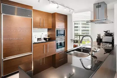 495 Brickell Ave #1802, Miami, FL 33131 - Photo 6