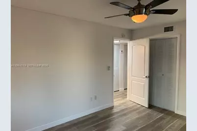 5839 SW 74th Ter #201, South Miami, FL 33143 - Photo 14