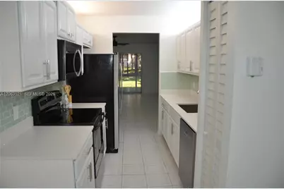 1351 SW 125th Ave #103S, Pembroke Pines, FL 33027 - Photo 2