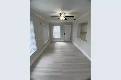 6990 NW 17th St, Margate, FL 33063 - Photo 8