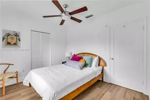 11201 NE 10th Ave, Biscayne Park, FL 33161 - Photo 16