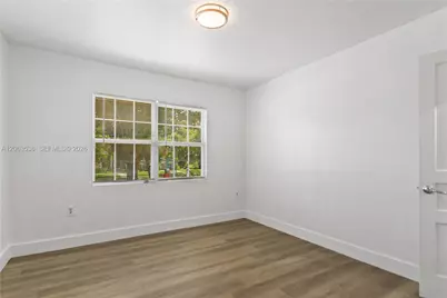 511 NE 110th Ter, Miami, FL 33161 - Photo 26