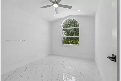 9613 NW 8th Cir, Plantation, FL 33324 - Photo 34