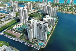 3500 Mystic Pointe Dr, Aventura, FL 33180 - Photo 22