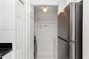 17100 N Bay Rd, Sunny Isles Beach, FL 33160 - Photo 10