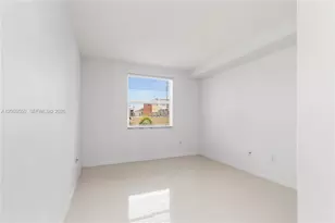 17100 N Bay Rd, Sunny Isles Beach, FL 33160 - Photo 32
