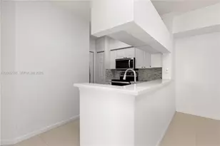 17100 N Bay Rd, Sunny Isles Beach, FL 33160 - Photo 24