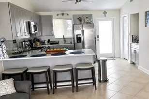 160 10th St, Key Colony, FL 33051 - Photo 8