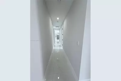 12368 SW 219th St, Miami, FL 33170 - Photo 10