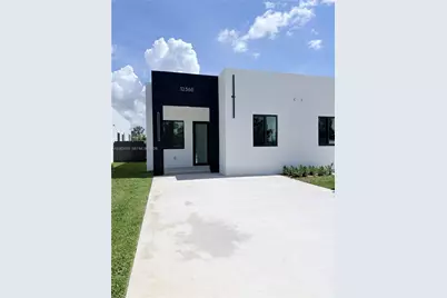 12368 SW 219th St, Miami, FL 33170 - Photo 2