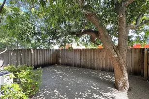 1770 NW 55th St, Miami, FL 33142 - Photo 22