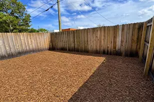 1770 NW 55th St, Miami, FL 33142 - Photo 22