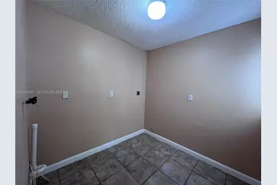 2750 N 34th Ave #9D, Hollywood, FL 33021 - Photo 10