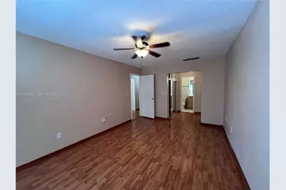 2750 N 34th Ave #9D, Hollywood, FL 33021 - Photo 44