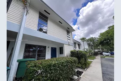 2750 N 34th Ave #9D, Hollywood, FL 33021 - Photo 48