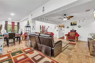 2001 NW 51st St, Miami, FL 33142 - Photo 6