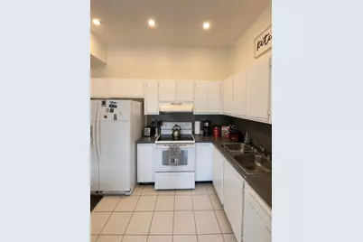 4850 SW 63rd Ter #133, Davie, FL 33314 - Photo 4