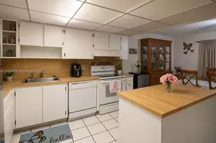 633 N University Dr, Plantation, FL 33324 - Photo 4