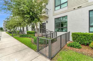 8167 NW 41st St, Doral, FL 33166 - Photo 2
