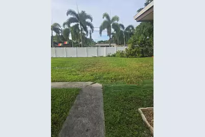 2450 Jackson St #D, Hollywood, FL 33020 - Photo 6